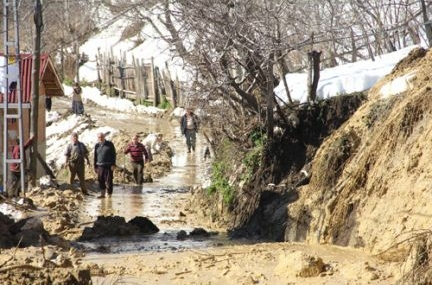 Doğanyurt’da heyelan