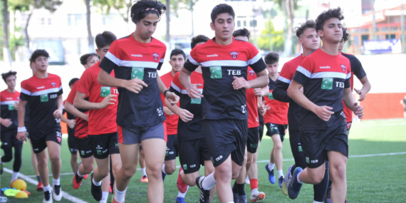 İstanbul Kastamonuspor Sahalara Döndü