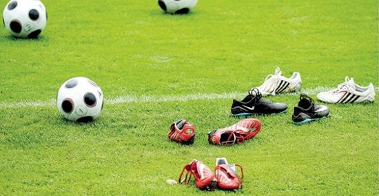 Lig bitti teknik adamlar sahaya indi