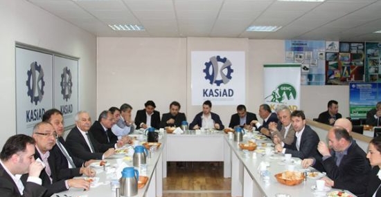 Başesgioğlu, Genç KASİAD’la buluştu