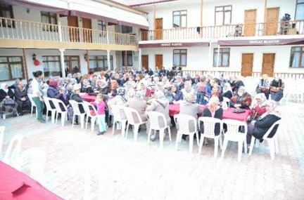 Hanımlar artık lokalde toplanacak