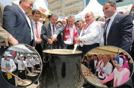 Ümraniye’de keşkekli buluşma