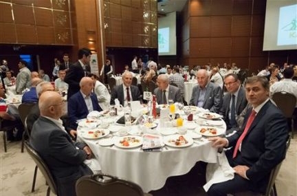İlk iftar KASİAD’dan…