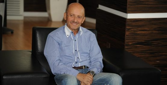 Başkan Topçuoğlu, Belediyeyi Ziyaret Etti