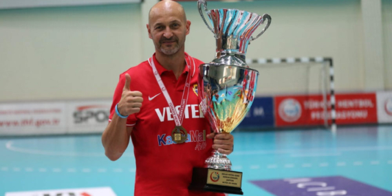 Belediyespor’a Rumen teknik adam