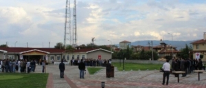 949951152