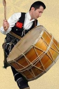 Kastamonulu davulcular, Rusya yolcusu