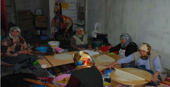 Tosya’da öğrenciler yararına kermes