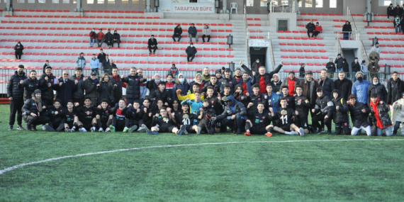 Şampiyonluğunu İlan Etti