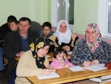 Pınarbaşı’nda okuma yazma kursu açıldı