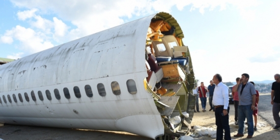 Karada da uçağa bineceğiz