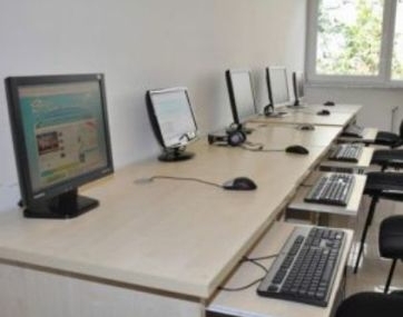 Abana HEM’de bilgisayar kursu açıldı