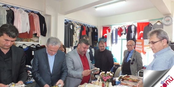Ak-Der kermesinde yok yok