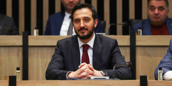 Özdemir: “Bayrağı Daha Yukarılara Taşıyacağız”