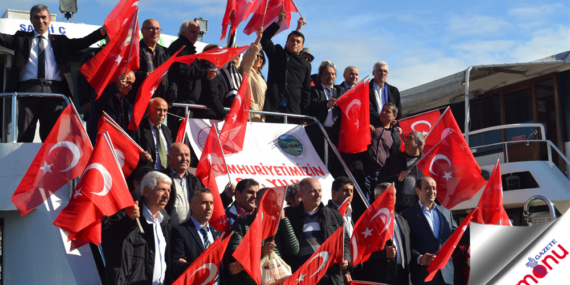 Boğazda Cumhuriyet kutlaması