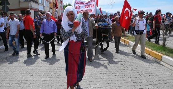 Şeref ve Kahramanlığın 92. yılı