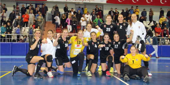 Liderlik koltuğunda