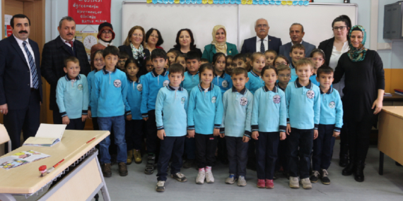 Öğrencilere ‘sıcak’ yardım
