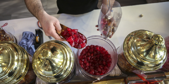 İki buçuk asırdır ağızları tatlandırıyor