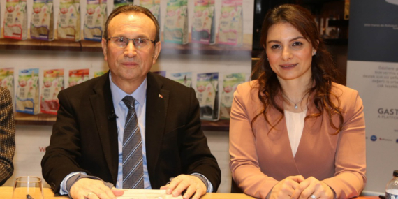 Dünya lezzetlerini Türk sofralarına taşıdı