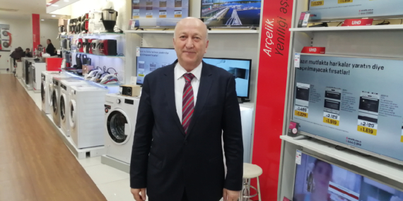 40 yıldır sosyetenin içinde