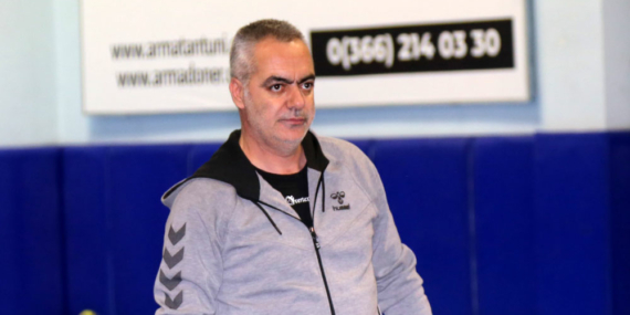 Sezon bitti hoca gitti