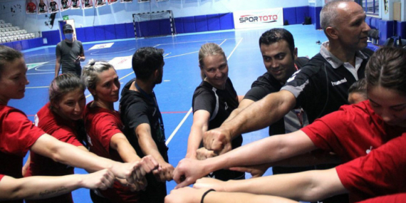 Hedef için Avrupalı antrenör