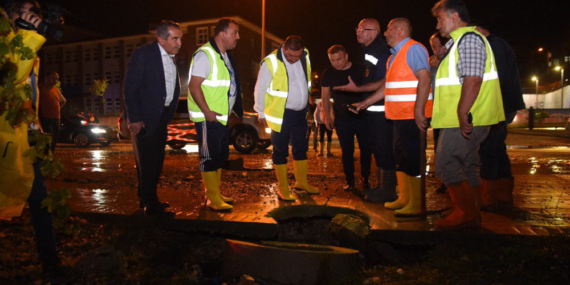 400 Ev ve İş Yerini Su Bastı