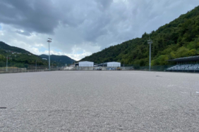924810610