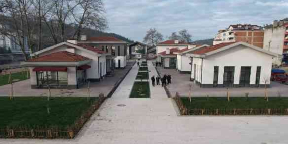 İş Yerlerine Kavuştular