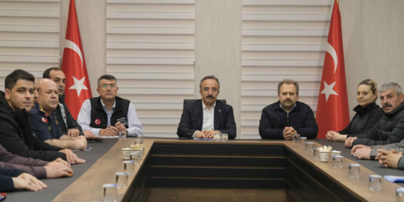 Çataklı Ve Pakdil, İncelemelerde Bulundu