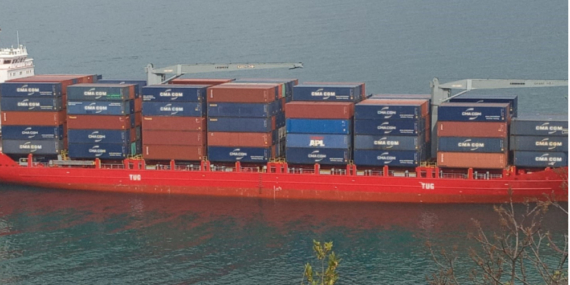 Karaya Oturan Gemi İçin Çalışmaları Sürüyor