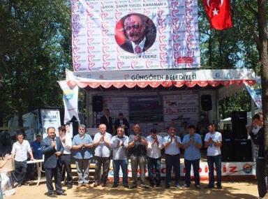 Gönül dostlarıyla piknik
