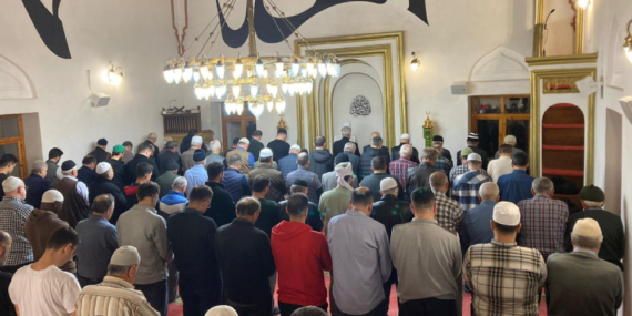 Tarihi Camii’de Ramazan Ayı’na Veda Edildi