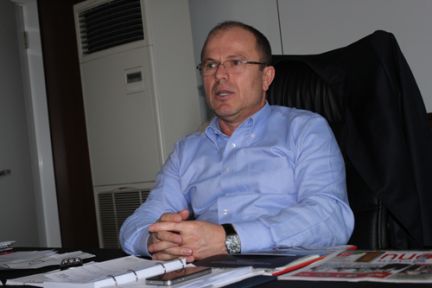Sürmanşet’in Konuğu: Ahmet Dal