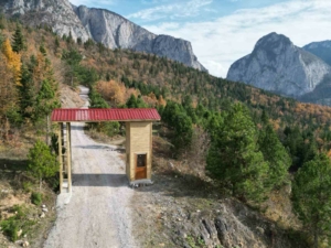 İSVEÇ'İ ARATMAYAN TABİAT PARKI DOĞA TUTKUNLARININ YENİ ROTASI OLACAK KASTAMONU'DAKİ DOĞA HARİKASI TABİAT PARKINDA ÇALIŞMALAR DEVAM EDİYOR
