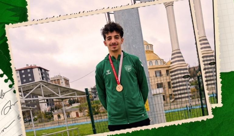 MİLLİ TAKIM KADROSUNDA
