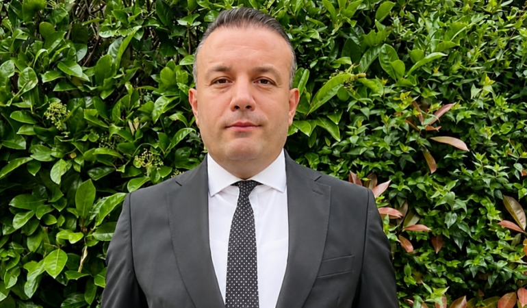 YİĞİT, BAŞKAN YARDIMCISI