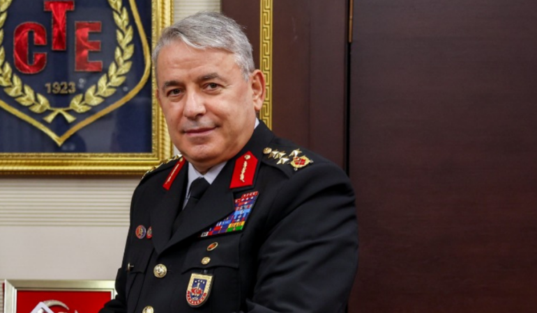 PAŞA EMEKLİ OLDU